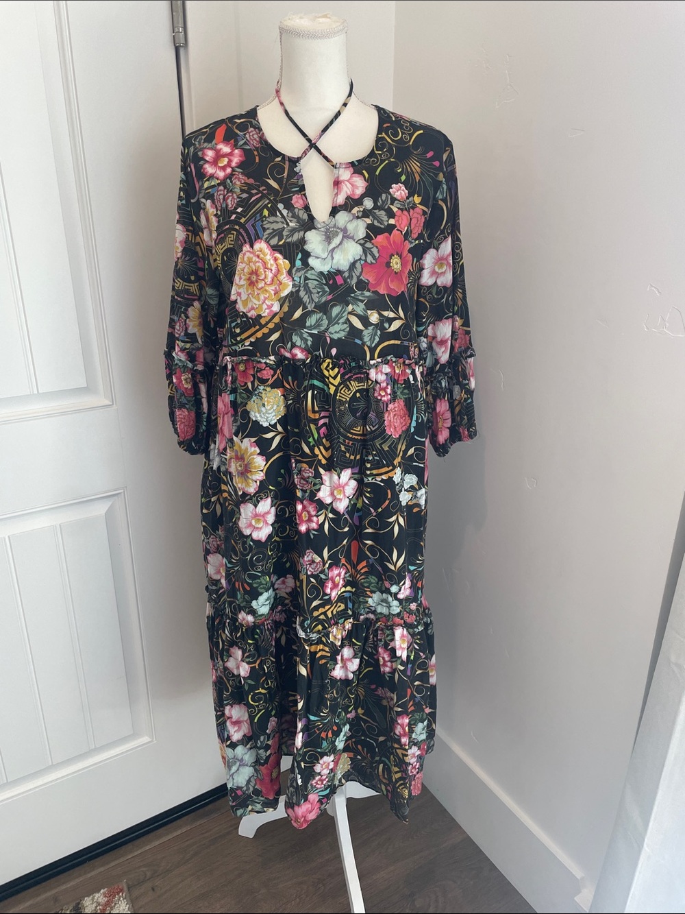 Johnny Was 100% Cotton Floral Naomi Midi Dress with Floral Print and Lining. EUC